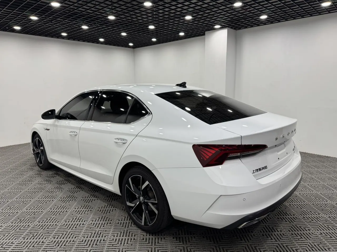 Skoda 2023 Ming Rui PRO 1.4TSI TSI280 Premium Edition (Modified) Automatic Gear 9