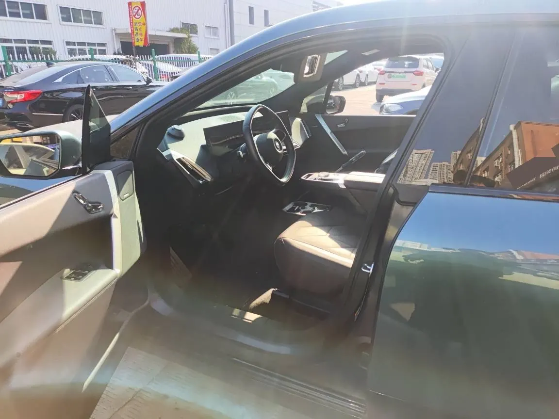 BMW iX (Imported) 2023 iX xDrive40 xDrive40 Automatic 4