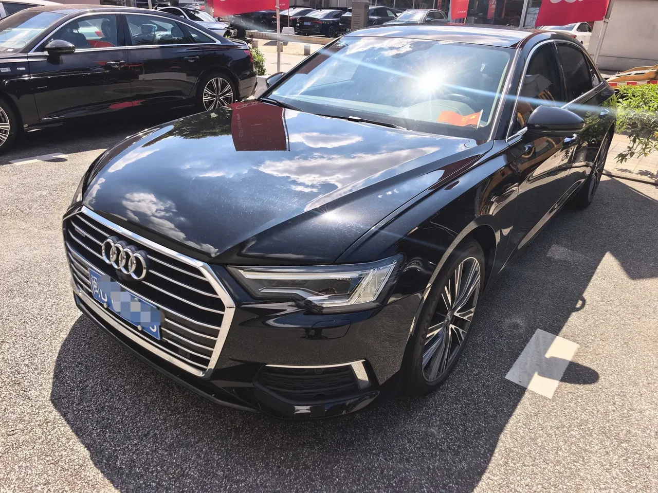 Open image lightbox: Audi 2020 A6L 48V 3.0TFSI 55TFSI Quattro enjoy dynamic automatic transmission