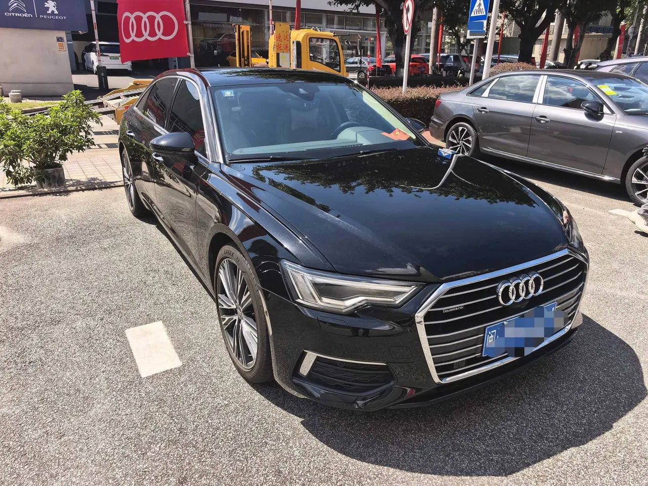 Audi 2020 A6L 48V 3.0TFSI 55TFSI Quattro enjoy dynamic automatic transmission 3