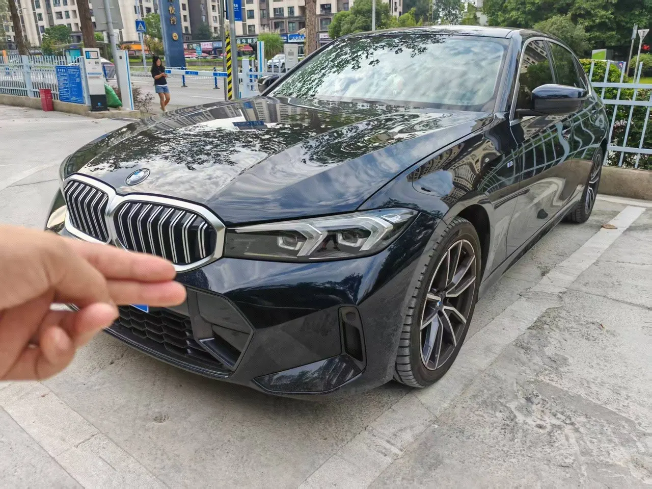 Open image lightbox: BMW 3 Series 2023 320Li 2.0T M Sports Suit Automatic Gear