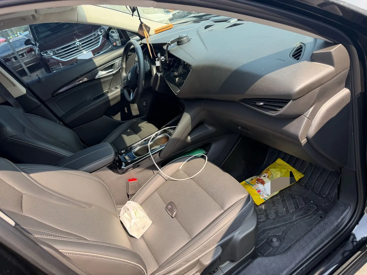 Buick 2022 Angkewei S 48V 2.0T 652T Two-Drive Luxury Automatic Gear 3