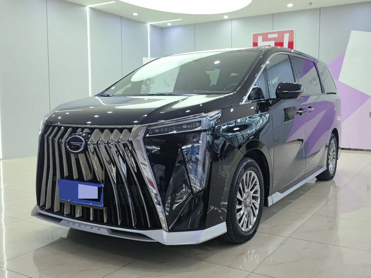 Открыть галерею: GAC Trumpchi 2024 M8 2.0T 400T Grandmaster Series Supreme‑Grade Automatic
