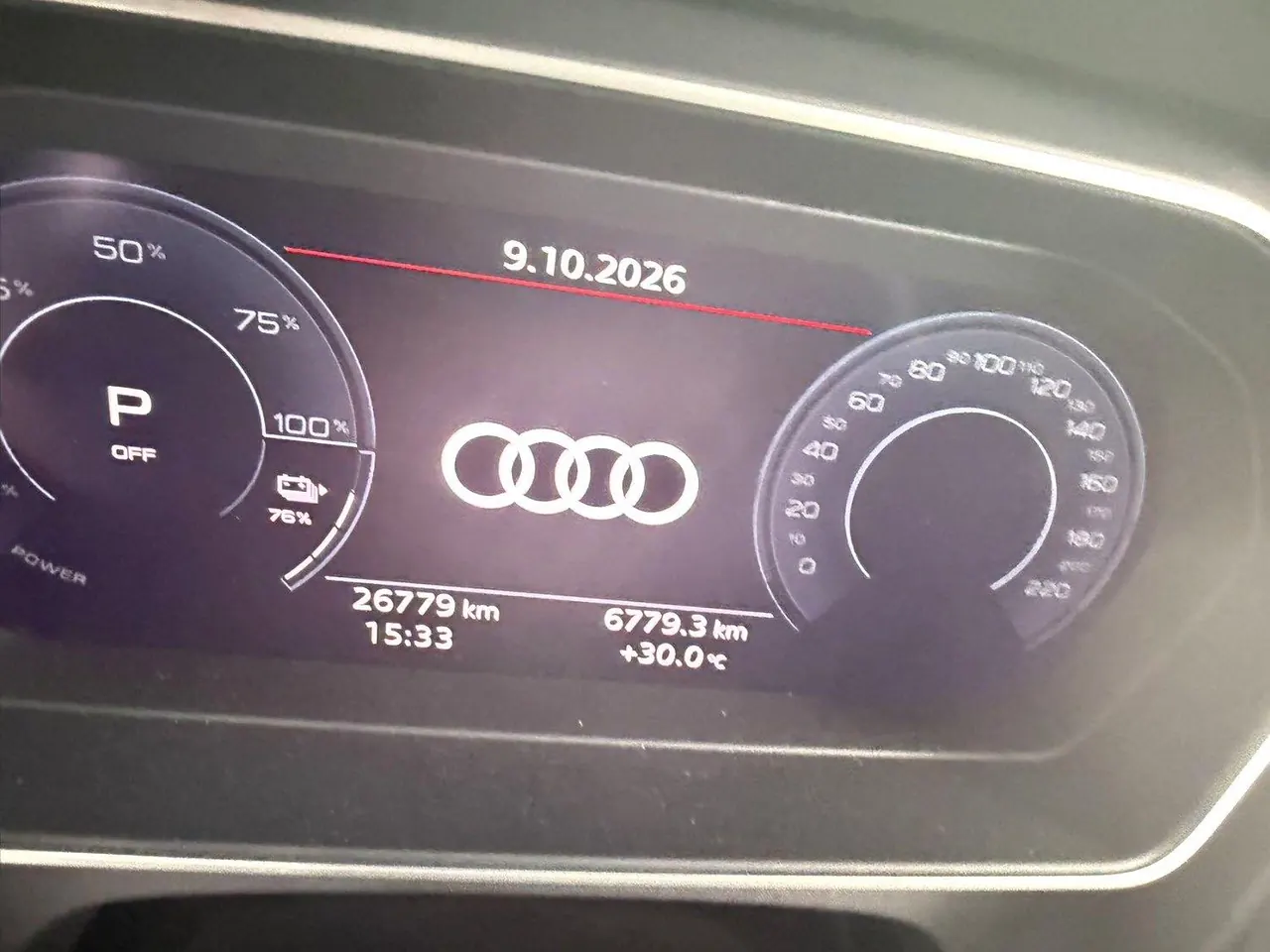 Audi 2024 Q4 e-tron 40 Creation Edition Automatic Gear 10