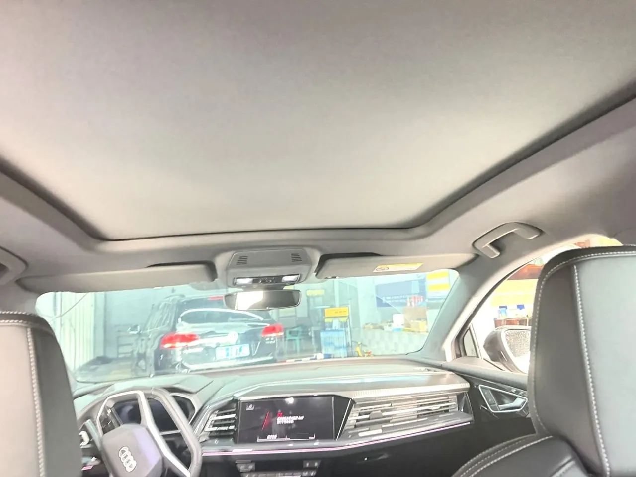Audi 2024 Q4 e-tron 40 Creation Edition Automatic Gear 6