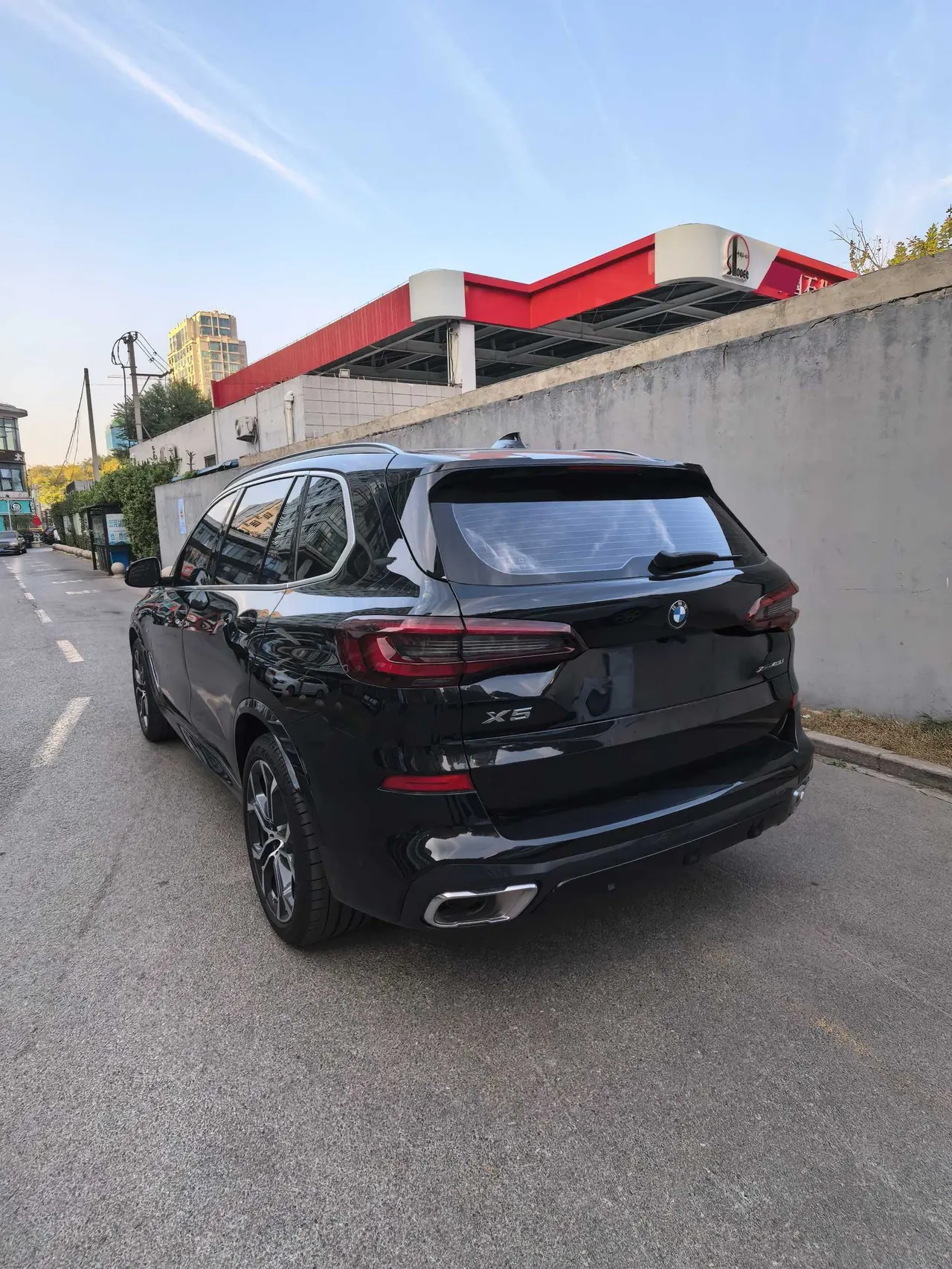 BMW 2022 X5 xDrive40Li 48V 3.0T M sports suit (modified) automatic gear 3