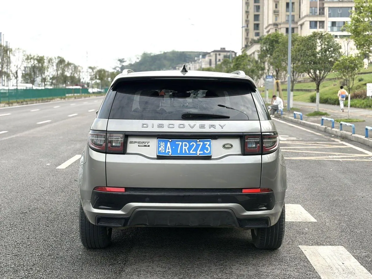 Land Rover 2021 Discovery Sports Edition 48V 2.0T 249PS R-Dynamic SE Performance Technology Edition 5-seat Automatic Gear 3