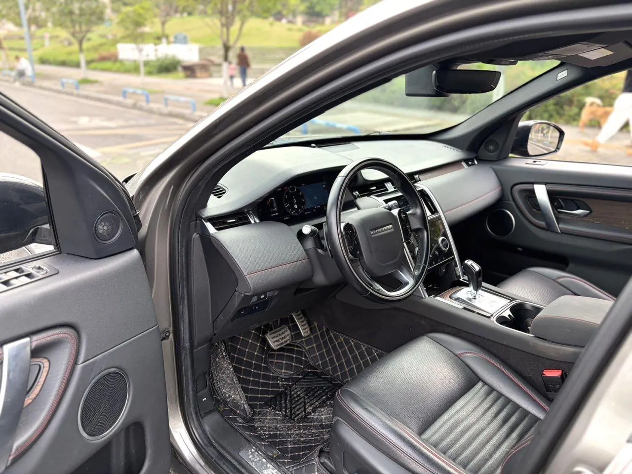 Land Rover 2021 Discovery Sports Edition 48V 2.0T 249PS R-Dynamic SE Performance Technology Edition 5-seat Automatic Gear 9