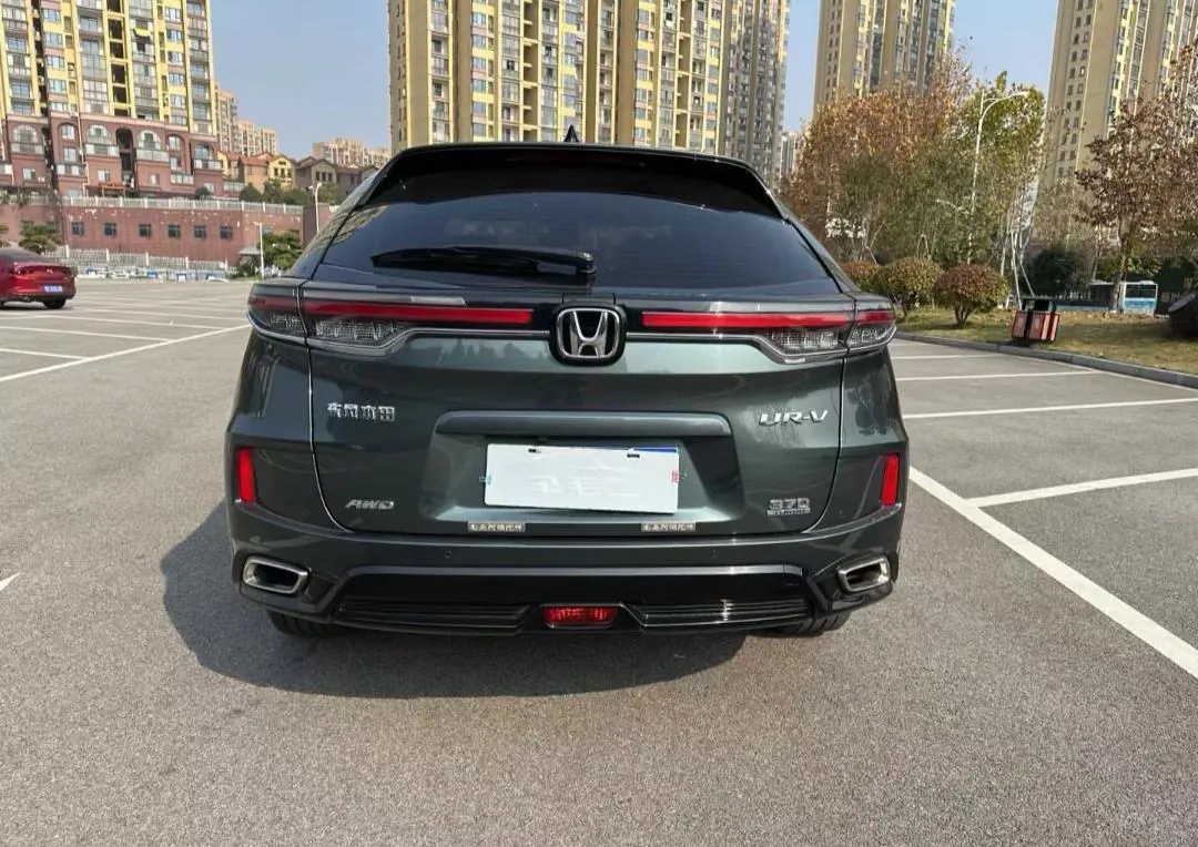 Honda 2020 UR-V 2.0T 370TURBO two-drive elegant version of automatic gear 6