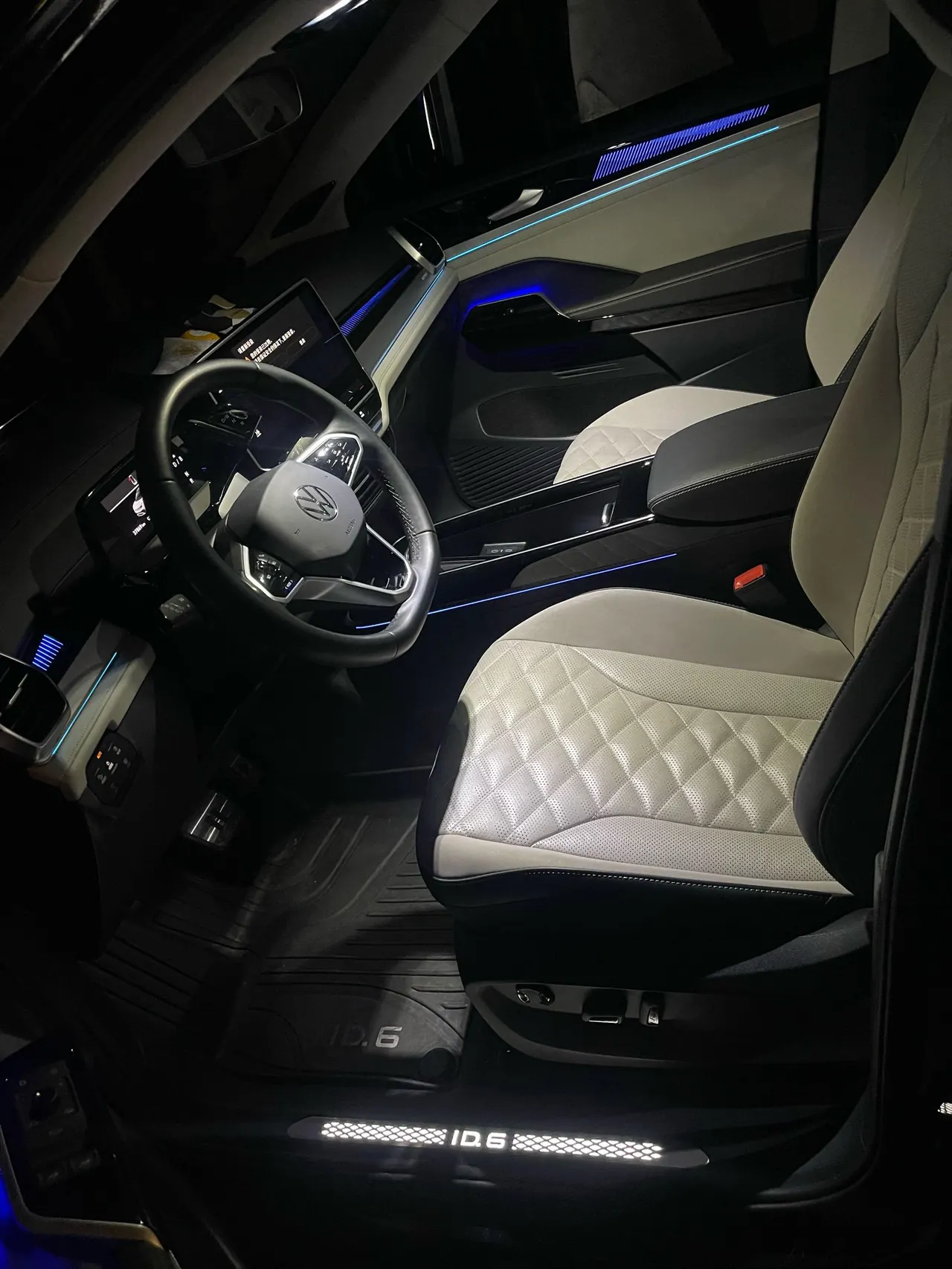 Volkswagen 2022 ID. 6 CROZZ Long Endurance PRO Edition Automatic Transmission 4