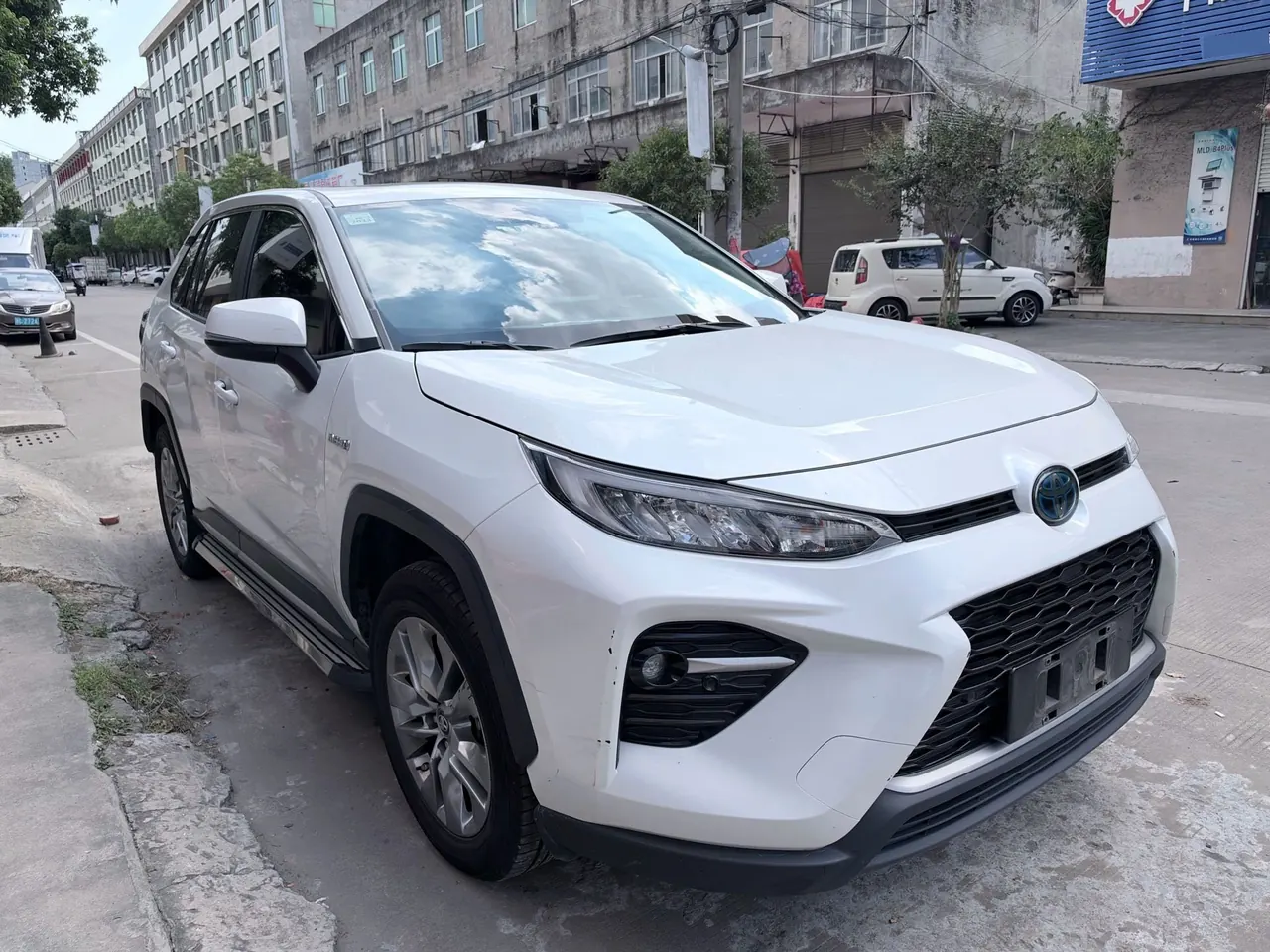 Toyota 2021 Weilanda Dual Engine 2.5 Stepless Two-Drive Deluxe Automatic Gear 2