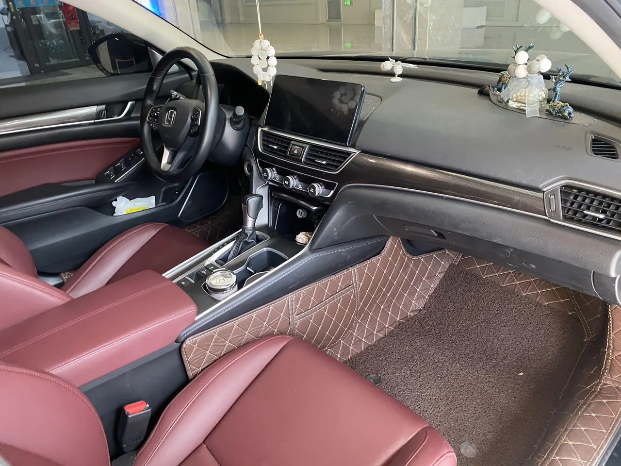 Honda 2022 10th Generation Accord 1.5T Stepless 260TURBO Magic Night Premium Edition Automatic Gear 6