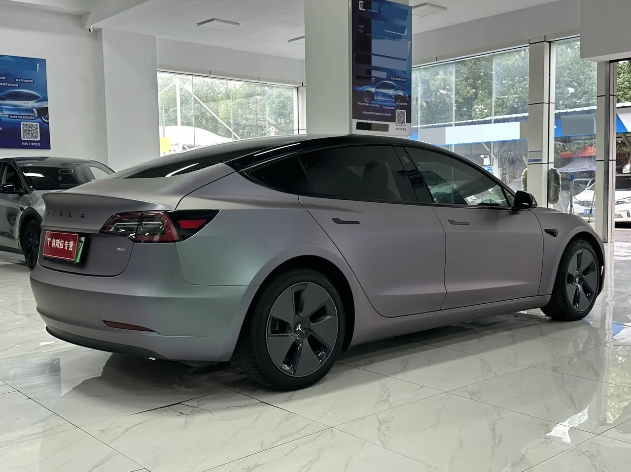 Tesla 2022 Model 3 rear-wheel drive version of automatic transmission 5