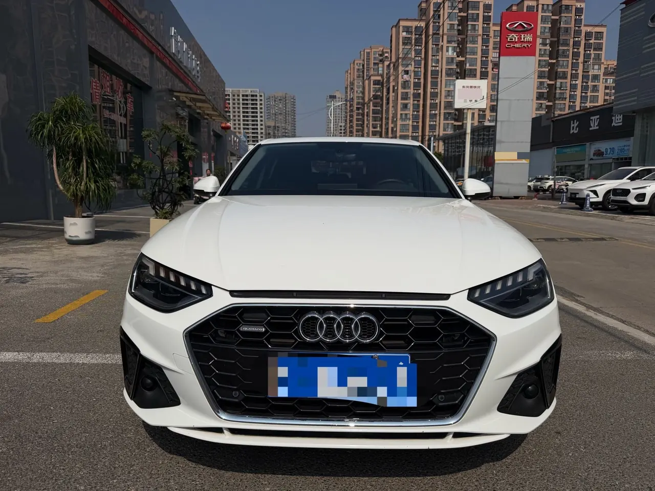 Audi 2020 A4L 2.0TFSI 40TFSI Fashion Dynamic Automatic 2