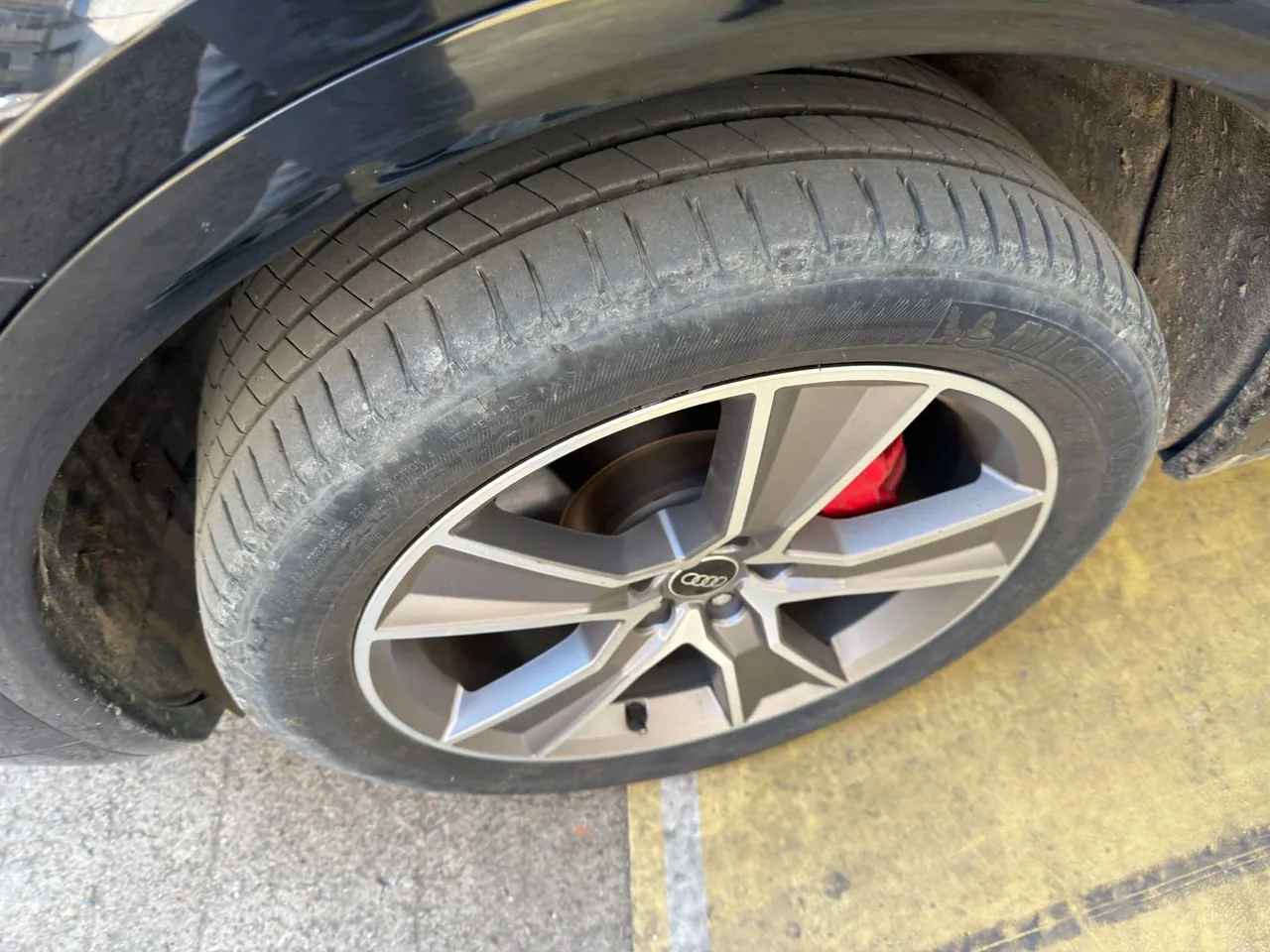 Audi 2023 Q5L Sportback 2.0TFSI 40TFSI luxury automatic 4