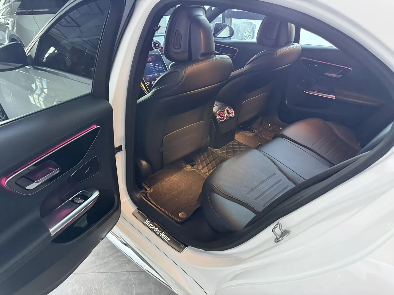 Mercedes Benz Class C 2022 C 260 L 48V 1.5T Sports Edition (Modified) Automatic Gear 5