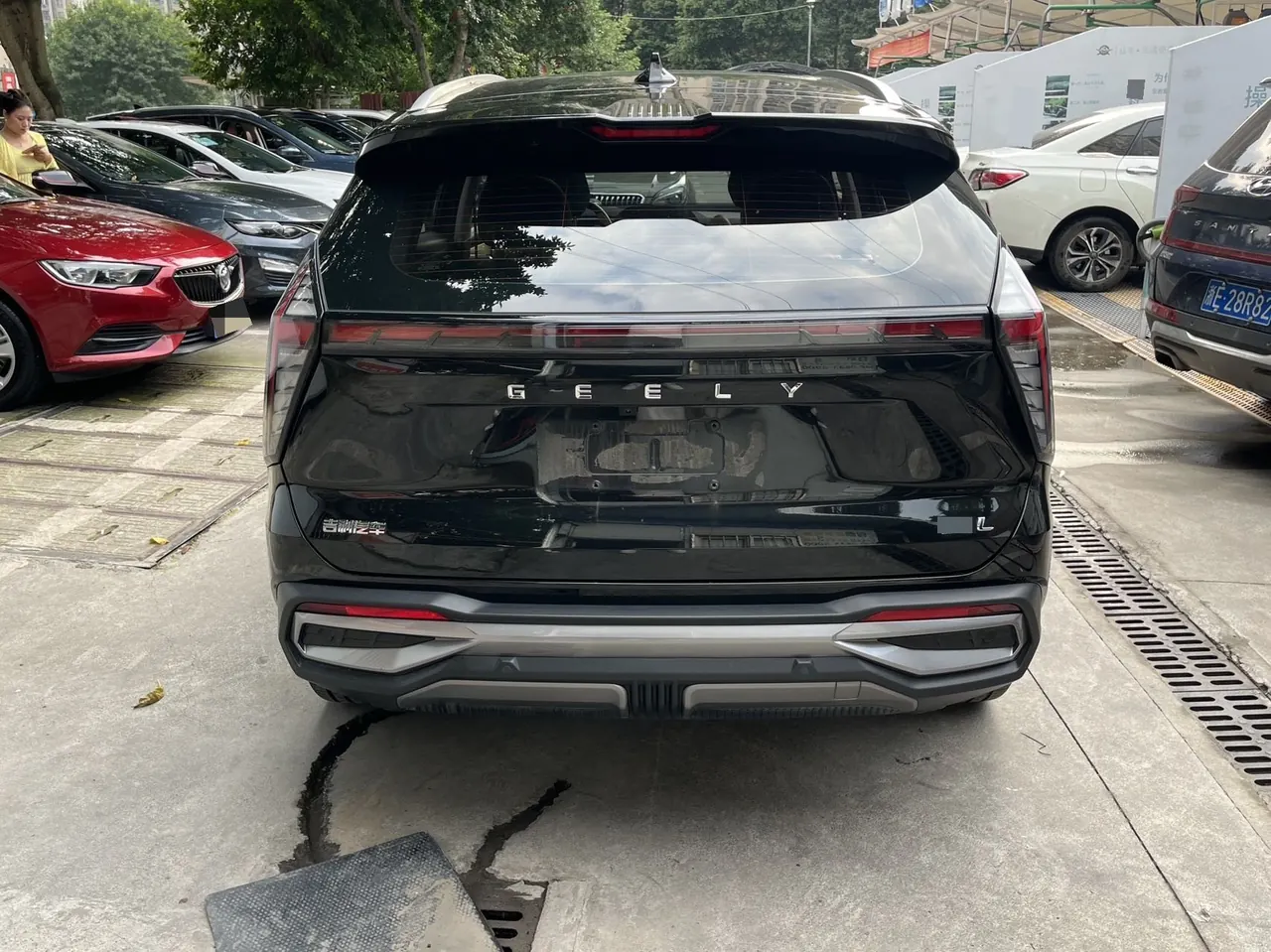 Geely 2023 Boyue L 1.5TD Honorable Automatic Transmission 4