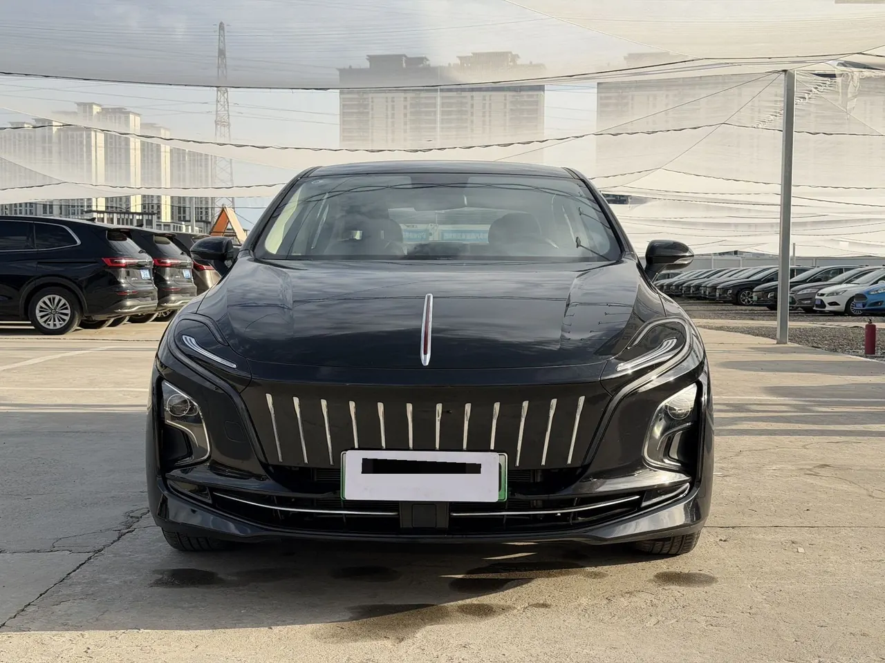 HongQi 2023 E-QM5 Basic Travel Edition (Modified) Automatic Gear 2