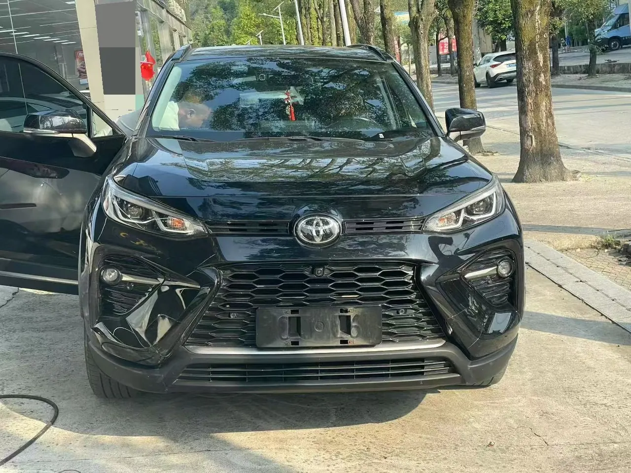 Toyota 2022 Wilanda 2.0 Stepless Four-wheel Drive Luxury PLUS Edition Automatic Gear 3