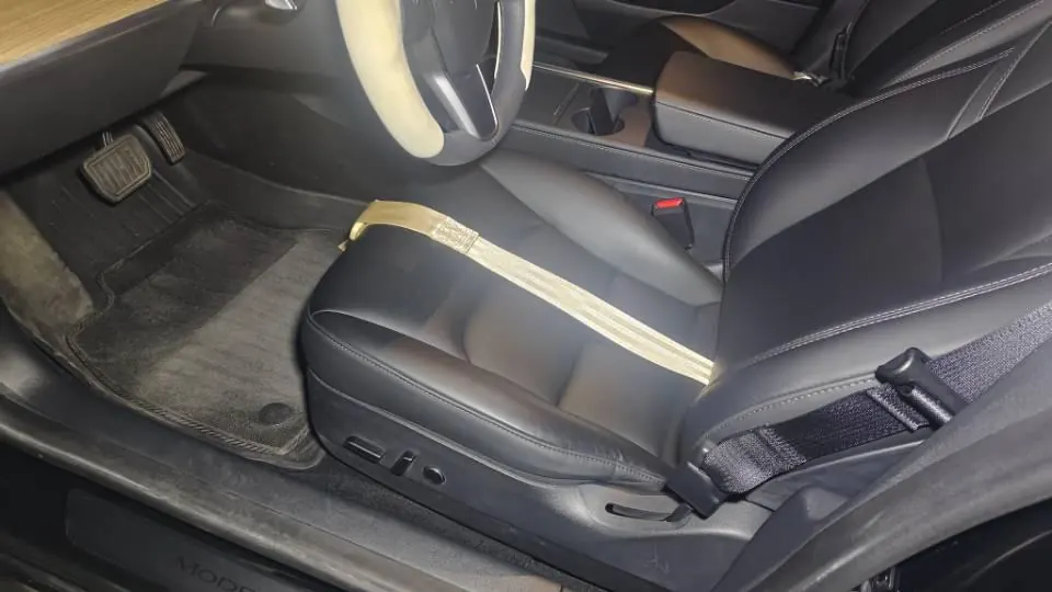Tesla 2022 Model 3 rear-wheel drive version of automatic transmission 5