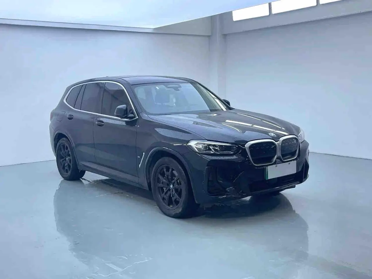BMW 2023 iX3 leading automatic 2