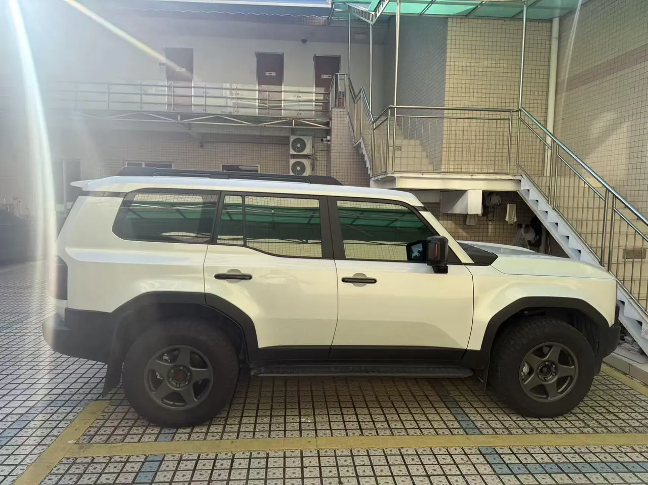 Toyota 2025 Prado HEV 2.4T all-around TX version 5-seat automatic gear 4