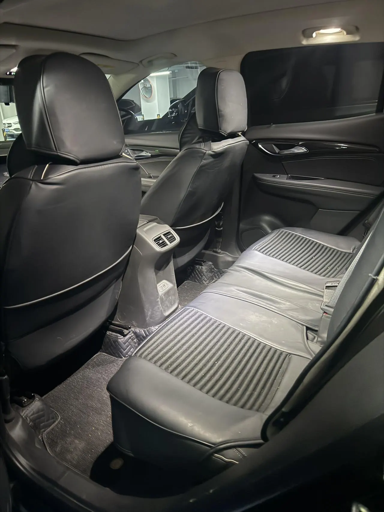 Buick 2022 Angkewei S 48V 2.0T 652T Two-Drive Luxury Automatic Gear 6