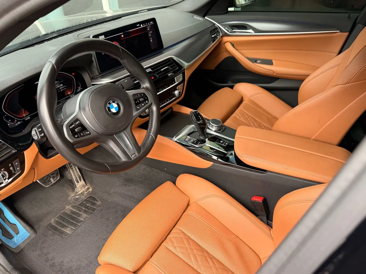 BMW 5 Series (Imported) 2021 525i 2.0T M Sports Suit Automatic Gear - View 1