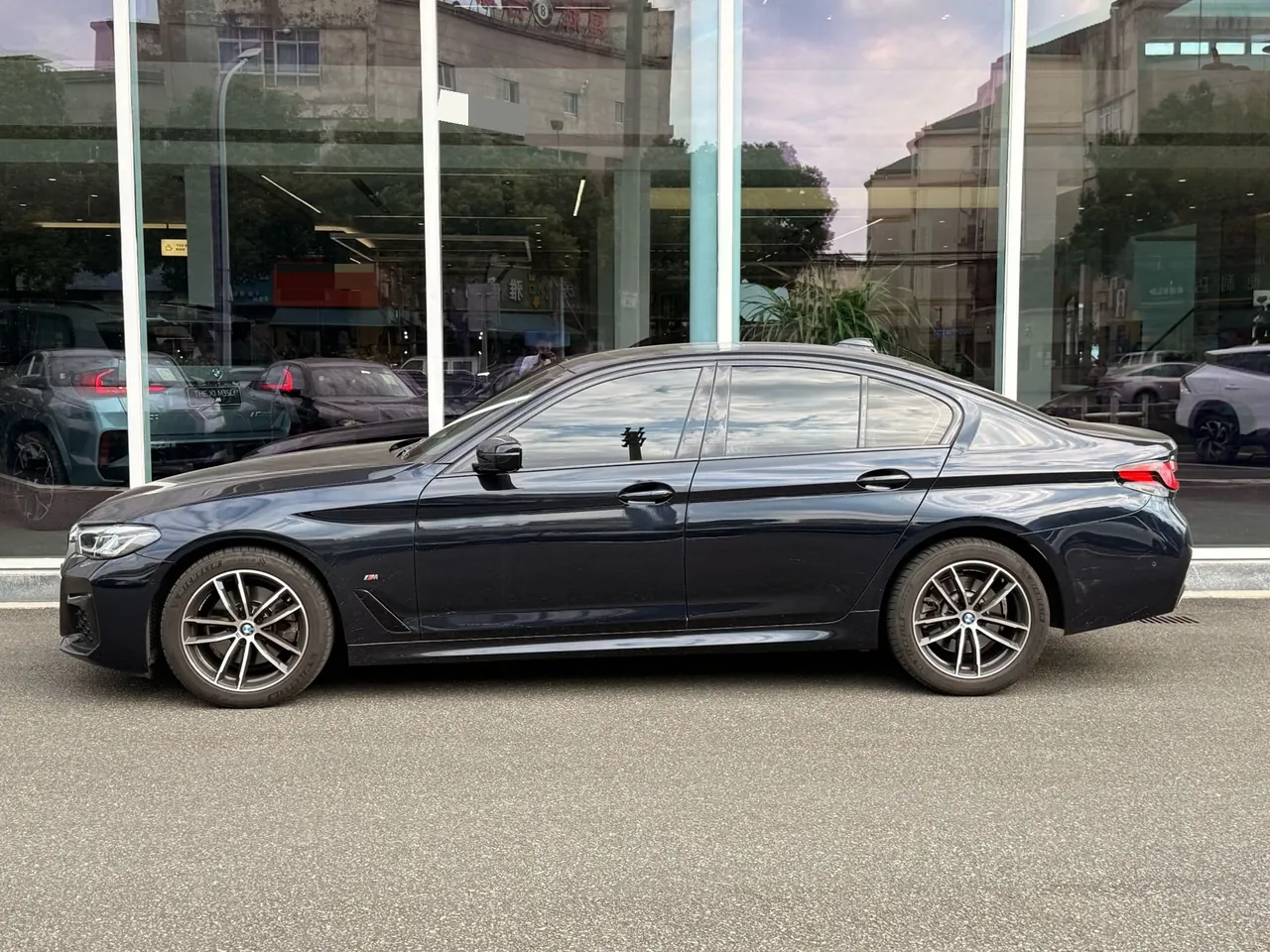 BMW 5 Series (Imported) 2021 525i 2.0T M Sports Suit Automatic Gear 6
