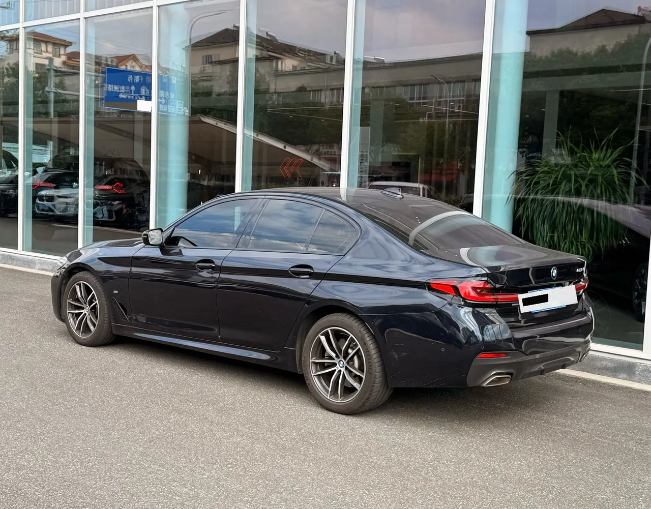 BMW 5 Series (Imported) 2021 525i 2.0T M Sports Suit Automatic Gear 7