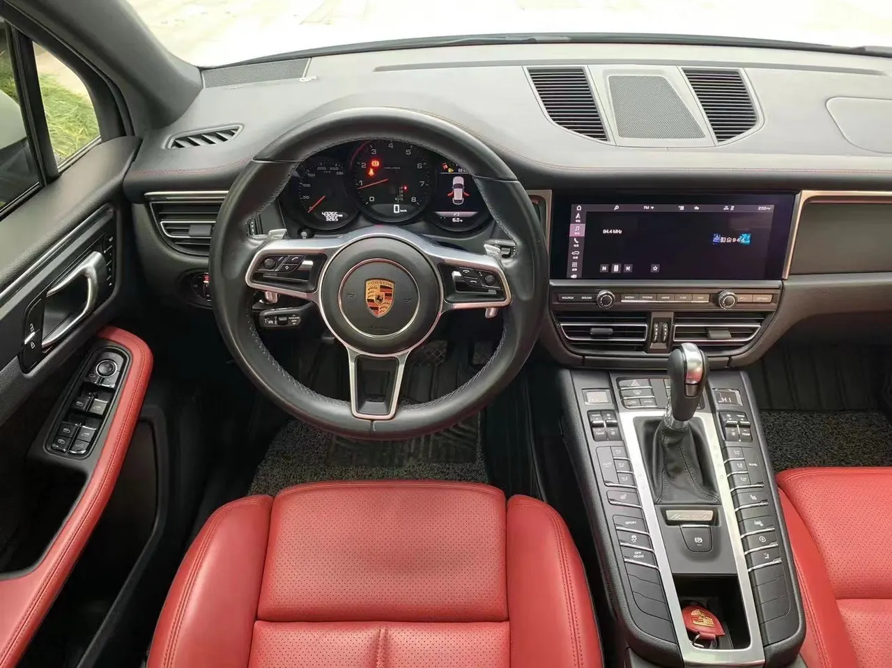 Porsche Macan (Imported) 2021 Macan 2.0T Automatic Gear 3