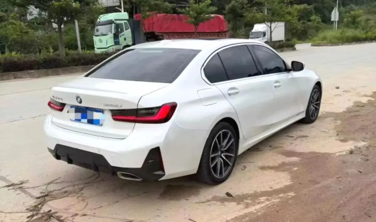 BMW 3 Series 2023 320Li 2.0T M Sports Suit Automatic Gear 5