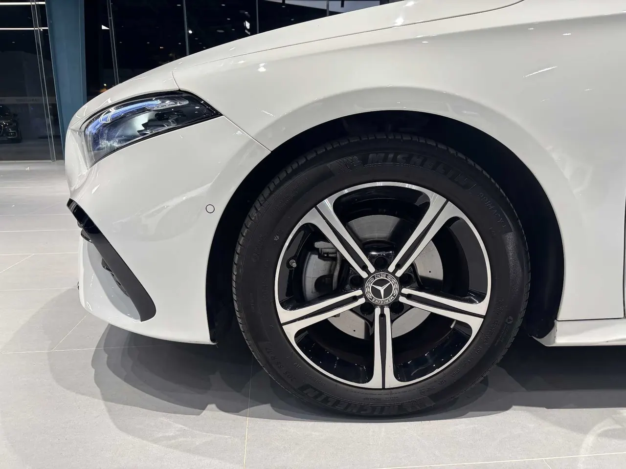 Mercedes Benz Class A 2025 A 200 L 1.3T Fashion Automatic Gear 11