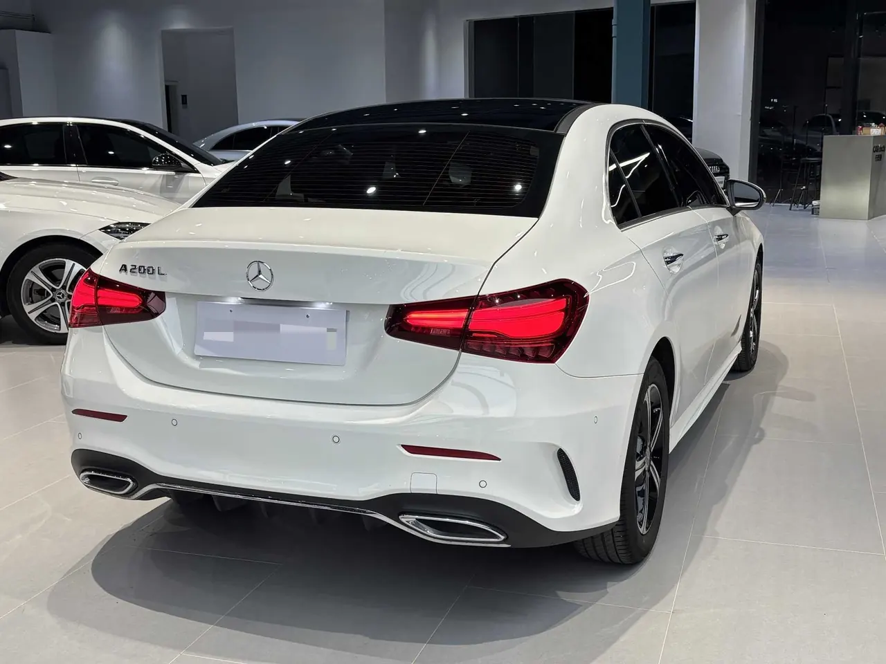 Mercedes Benz Class A 2025 A 200 L 1.3T Fashion Automatic Gear 7