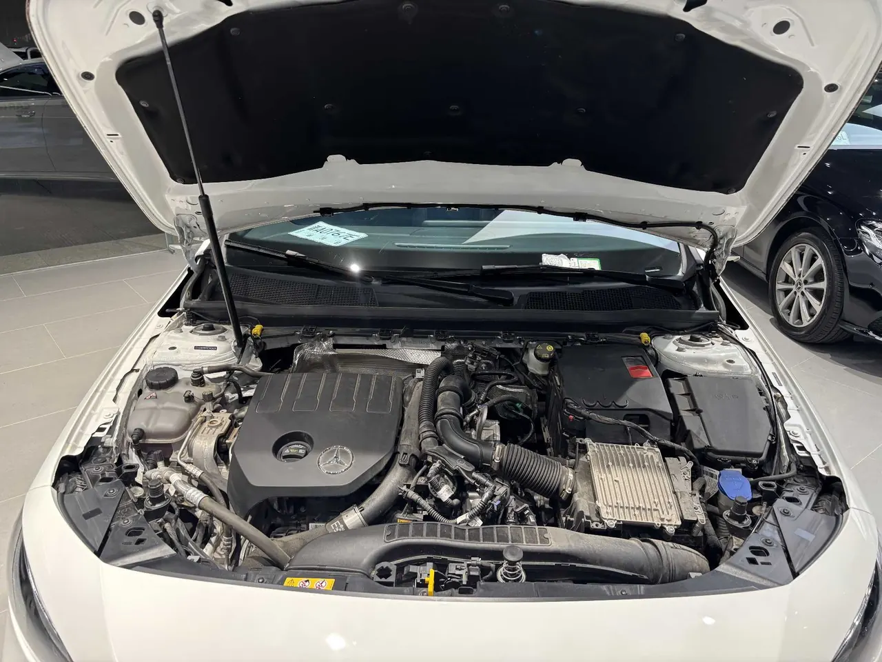 Mercedes Benz Class A 2025 A 200 L 1.3T Fashion Automatic Gear 8