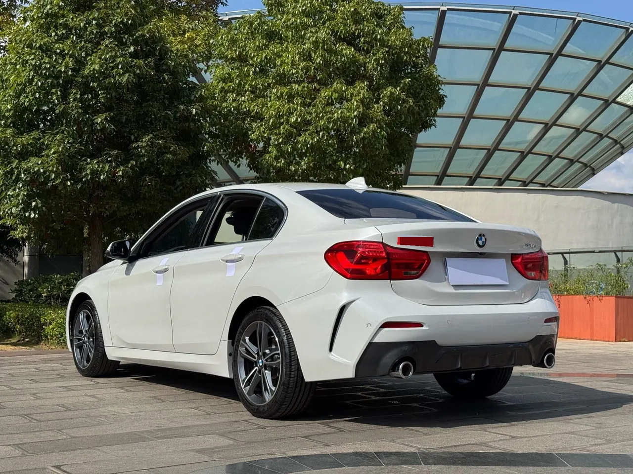 BMW 1 Series 2022 120i 1.5T M Sports Edition Automatic Gear 9