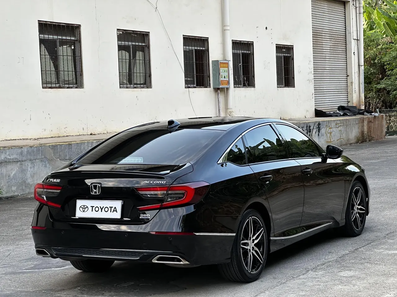 Honda 2022 10th Generation Accord 1.5T Stepless 260TURBO Magic Night Premium Edition Automatic Gear 8