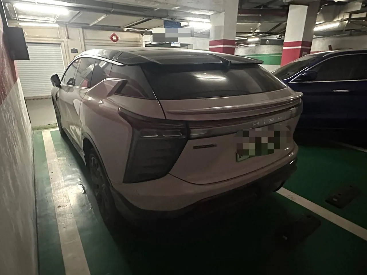 HiPhi 2021 HiPhi X Flagship 6-seat Automatic Gear 3