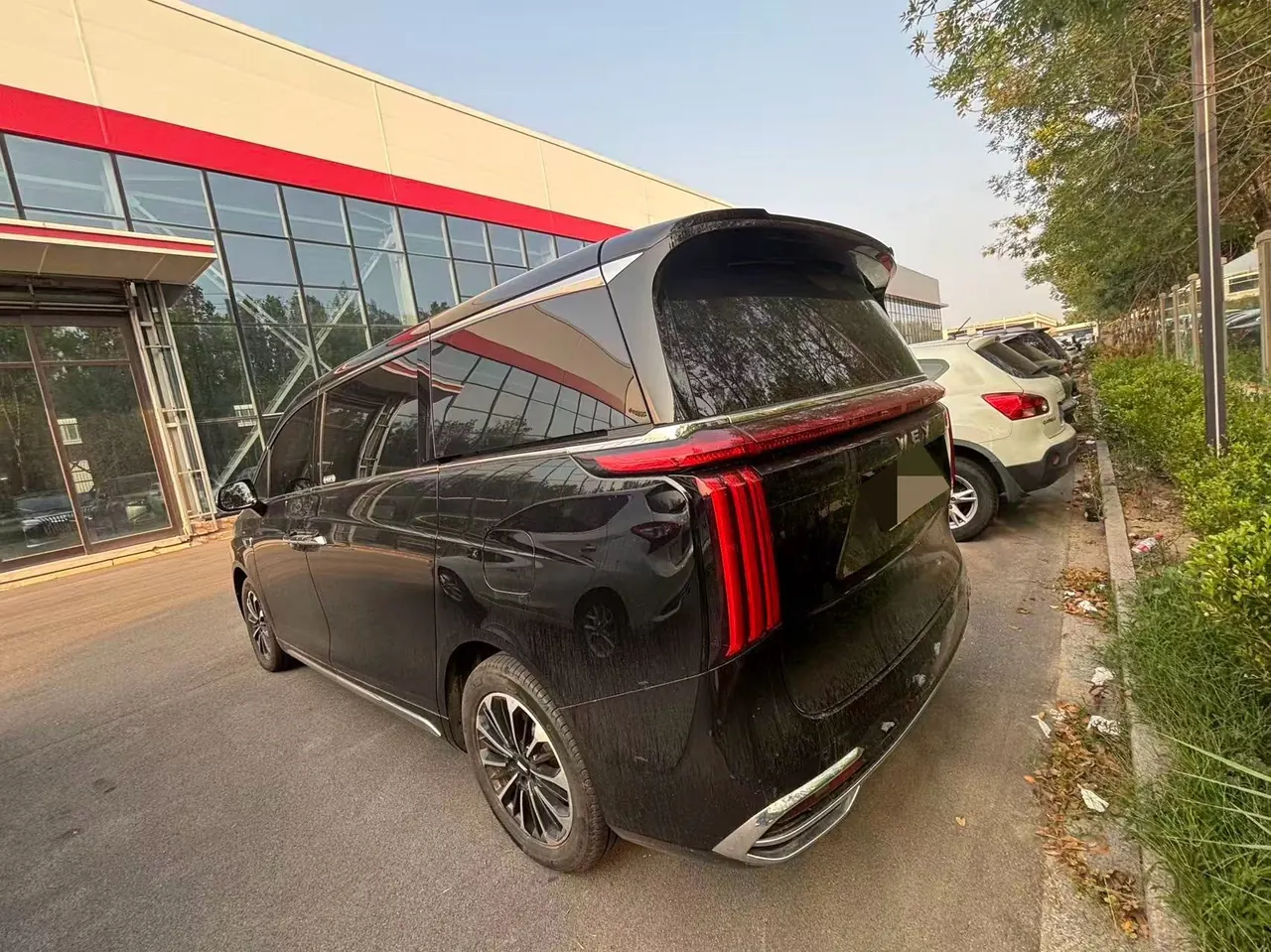 WEY 2023 Alpine PHEV 1.5T Two-wheel Drive Premium Edition Automatic Gear 4