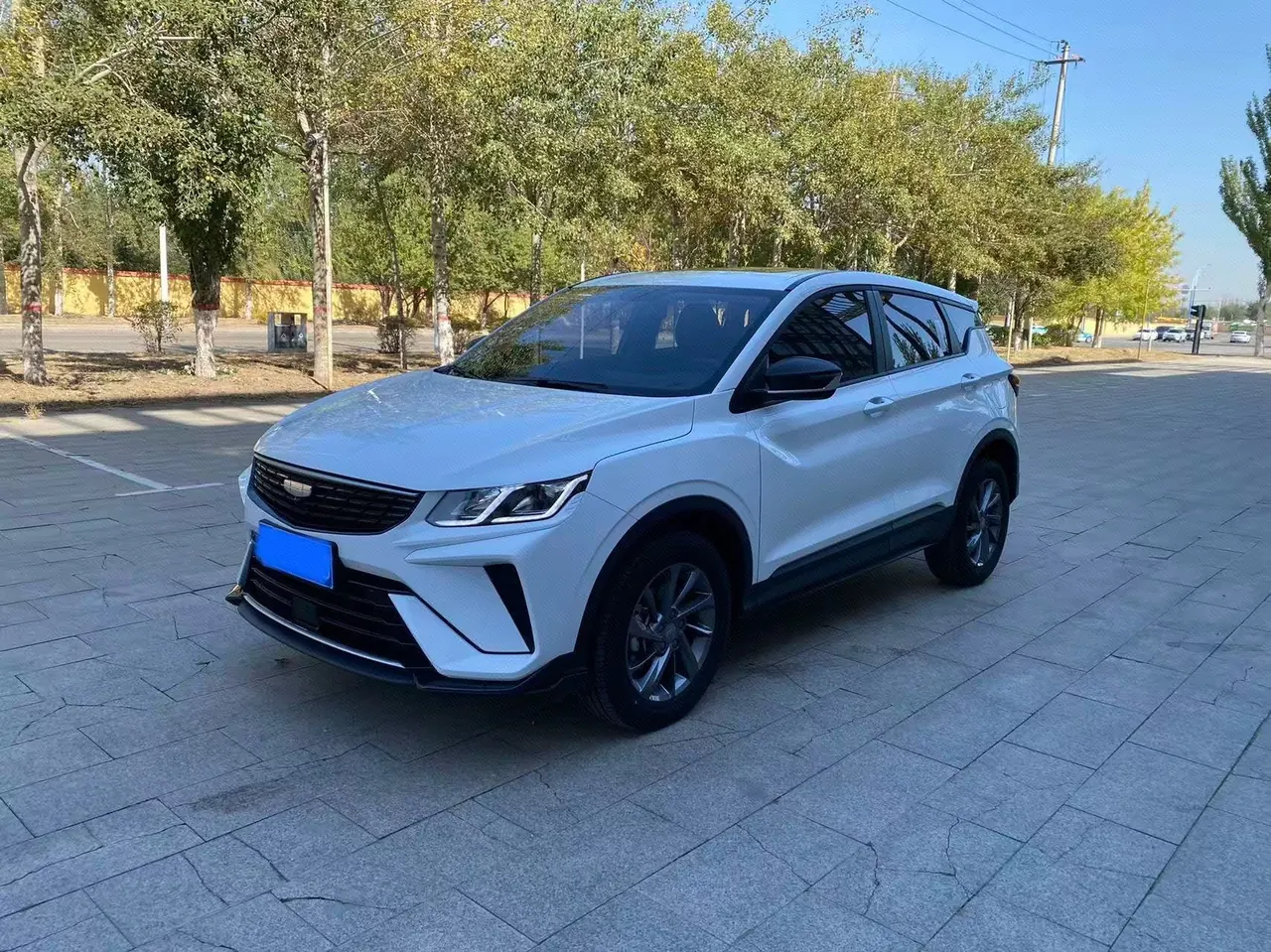 Открыть галерею: Geely 2025 Binyue 1.5 Stepless Super MAX Automatic Gear