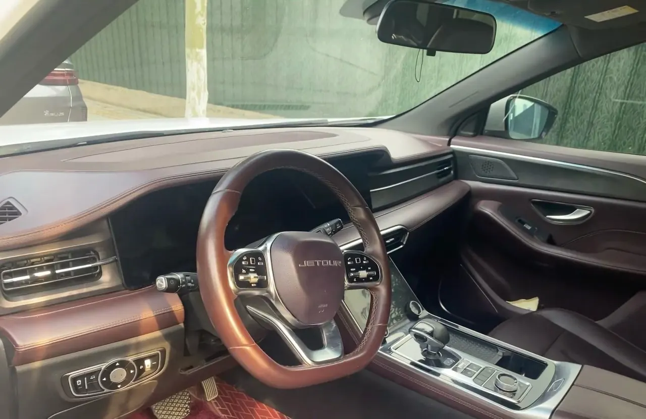 Jetour 2023 X90 2.0T Zilong Changsheng Edition 7-seat Automatic Gear 3