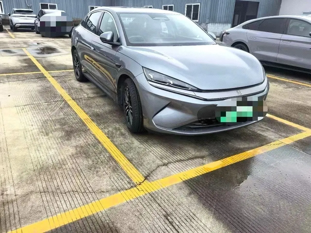 BYD 2025 Qin L EV 545KM cloud chariot type automatic gear 2