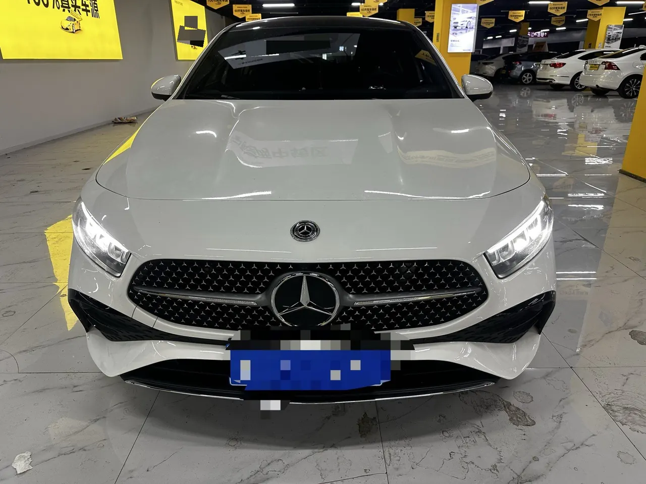 Mercedes Benz Class A 2025 A 200 L 1.3T Fashion Automatic Gear 5