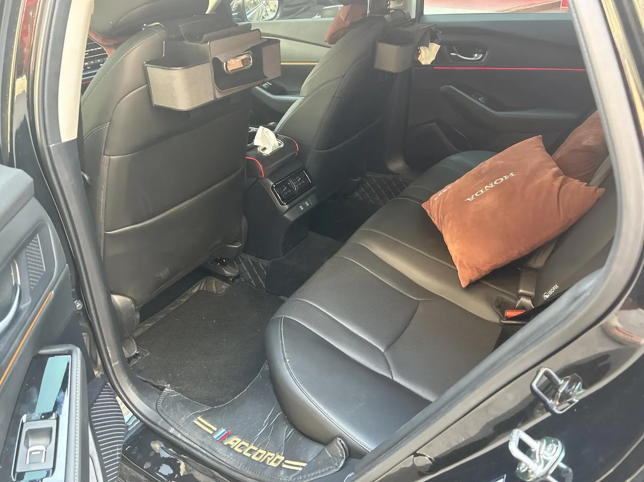 Honda 2025 11th Generation Accord 1.5T Stepless 260TURBO Premium Edition Automatic Gear 4