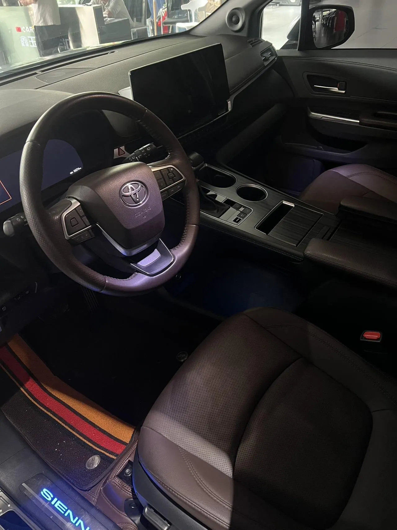 Toyota 2021 Sana 2.5 Stepless Platinum Edition Automatic Transmission 5