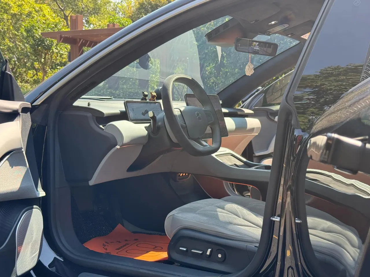 NIO 2025 ET5 Championship Commemorative Edition 75kWh Automatic 6