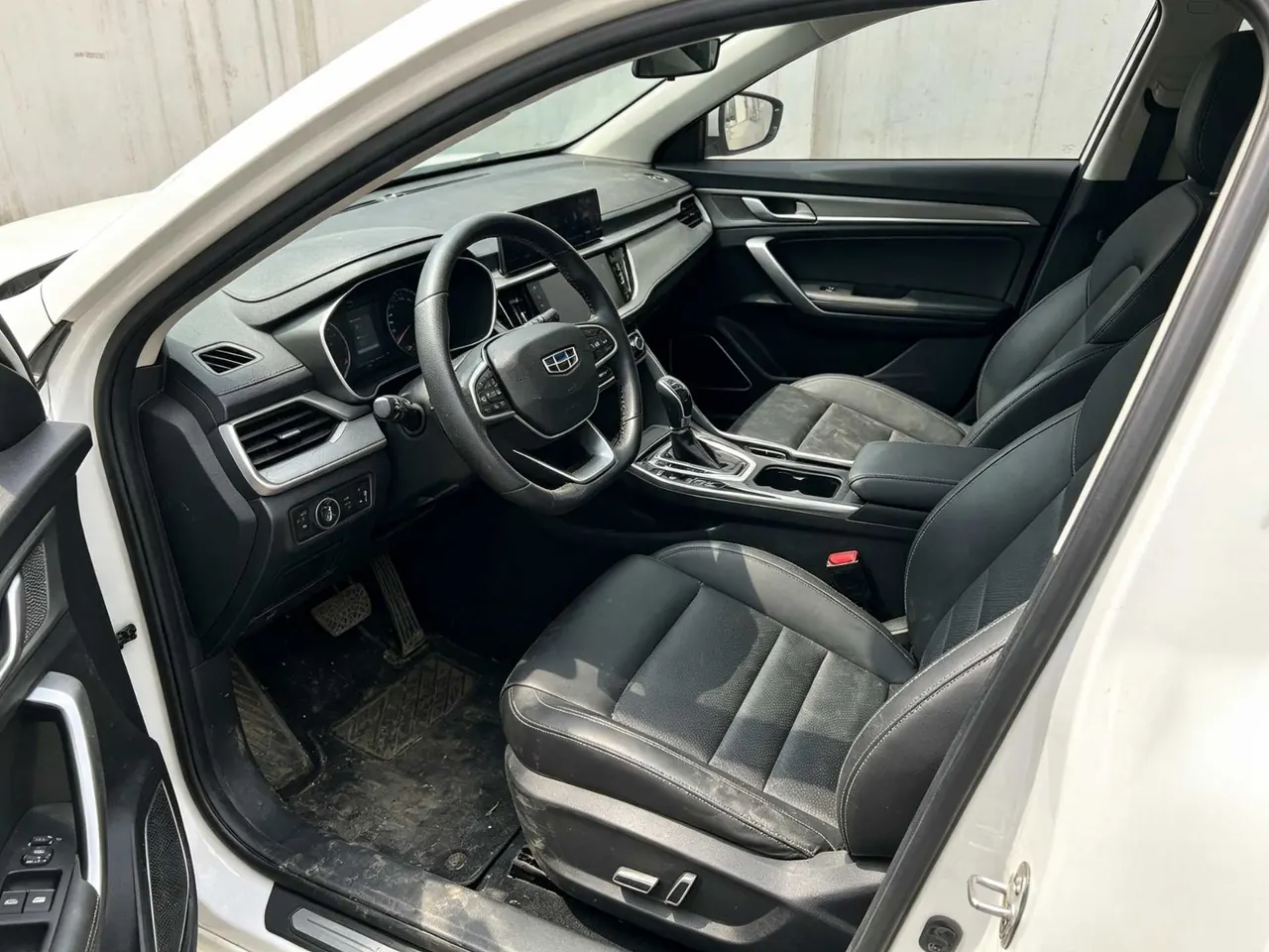 Geely 2025 Binyue 1.5 Stepless Super MAX Automatic Gear 4