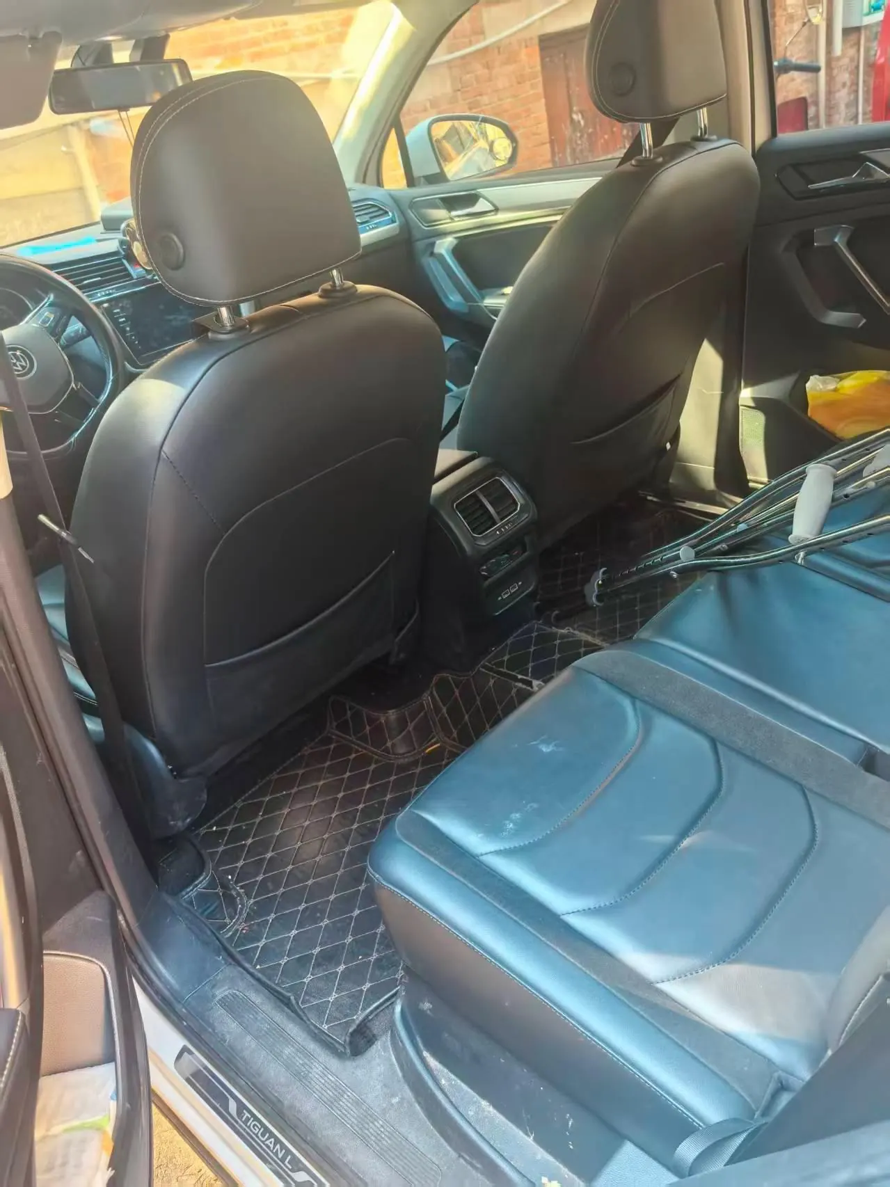 Volkswagen 2021 Tiguan L 2.0TSI 330TSI Two-Drive Smart Edition Automatic Gear 4