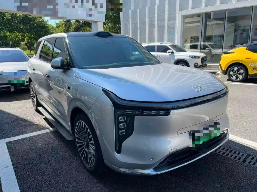 IM 2026 IM LS8 52 Max Luxury Six-seat Automatic Gear 3