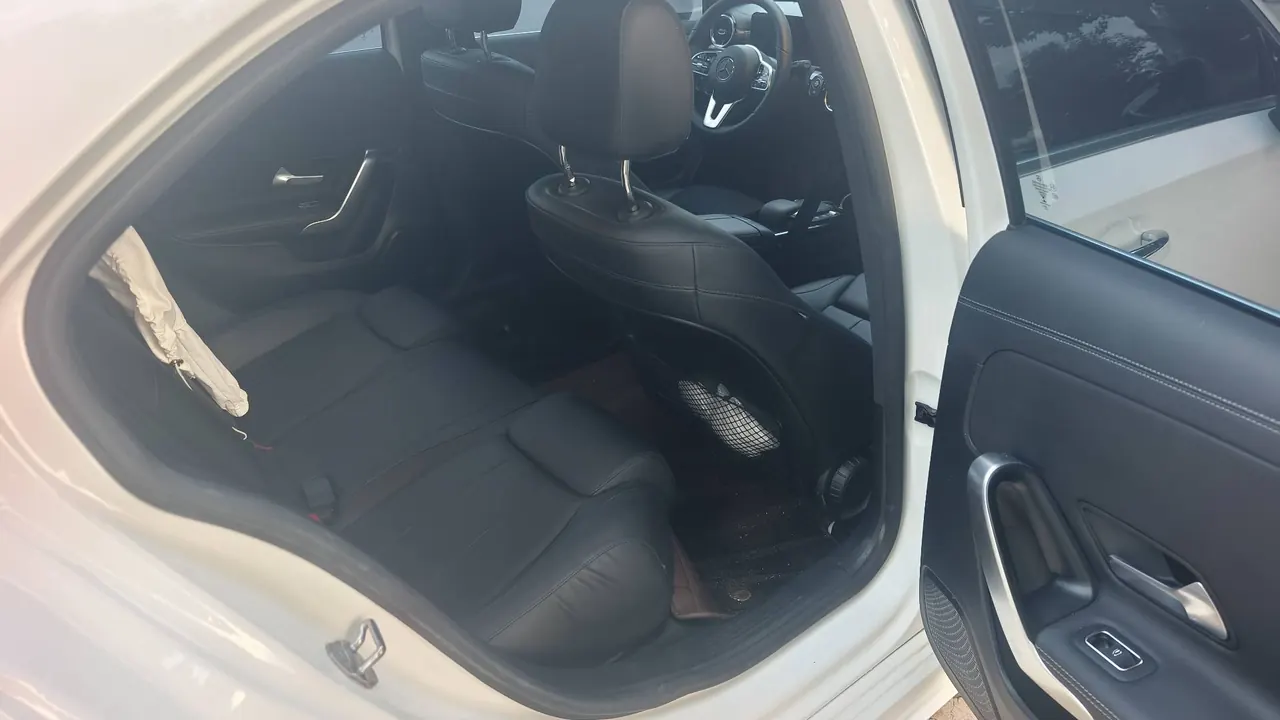 Mercedes Benz Class A 2021 A 200 L 1.3T Dynamic Automatic 7